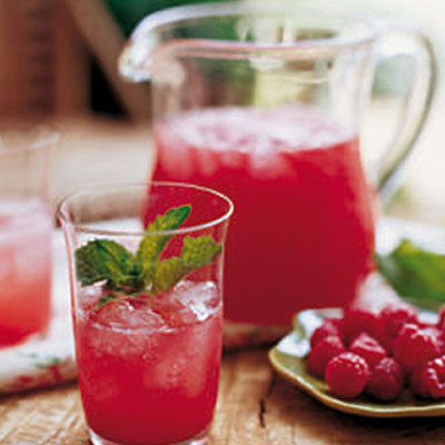 Fresh Raspberry Lemonade Recipe: Veggie