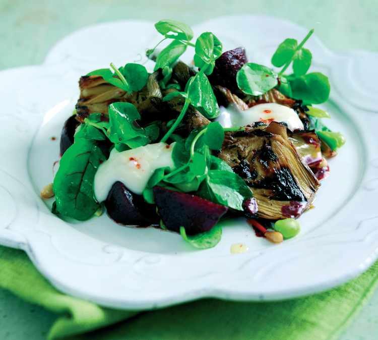Goat’s Camembert Salad with Beetroot and Artichoke Recipe: Veggie