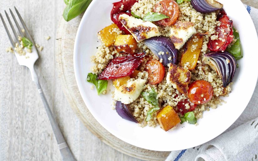 Quinoa Salad with Roasted Mediterranean Vegetables and Halloumi Recipe: Veggie