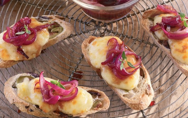 Rarebit Toasts with Red Onion Compôte Recipe: Veggie
