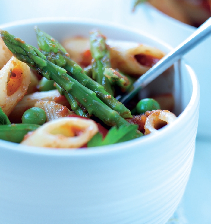 Summer Vegetable Penne with Asparagus and Peas