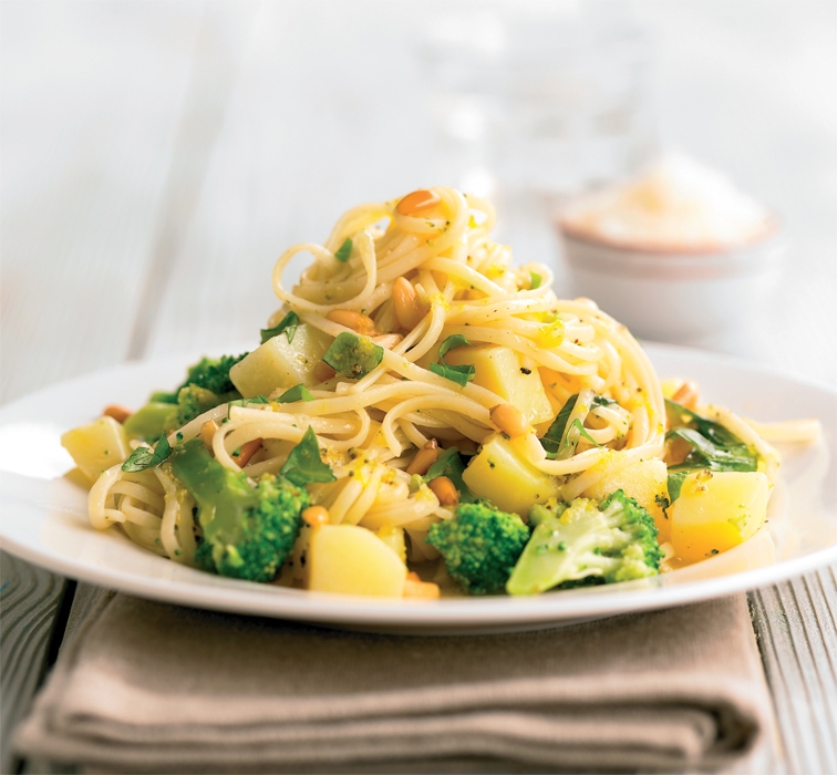 Linguine with Potatoes and Broccoli