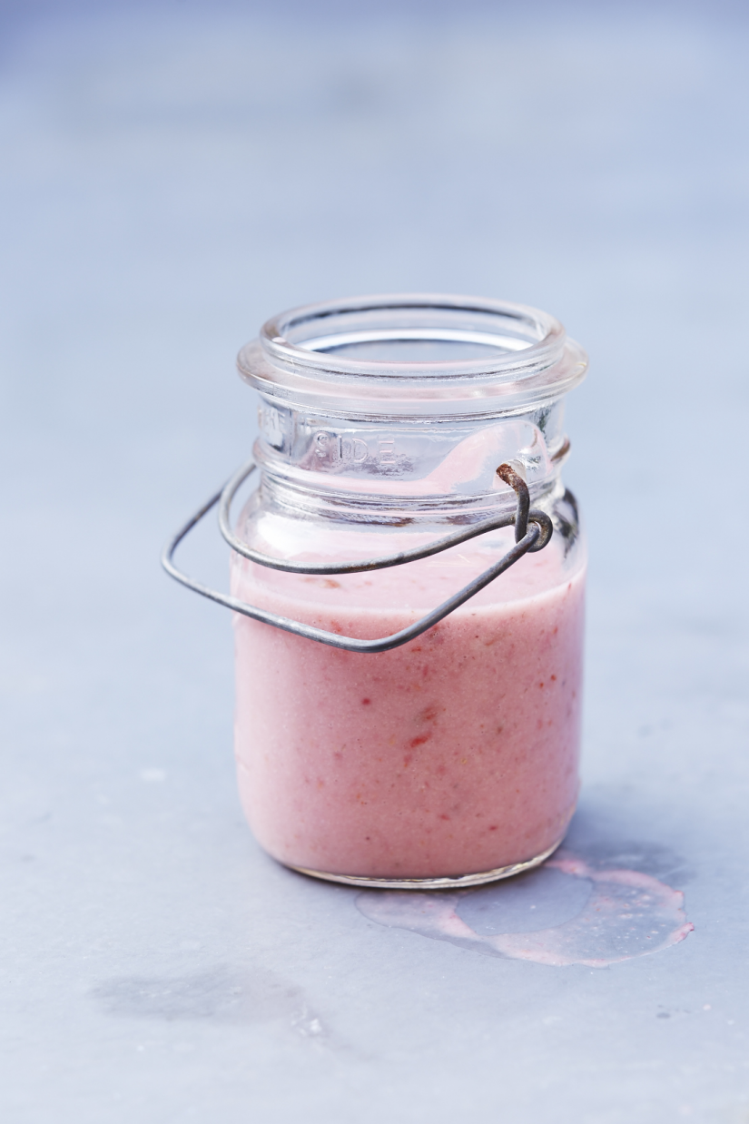Natasha Corrett’s Berry Tahini Smoothie