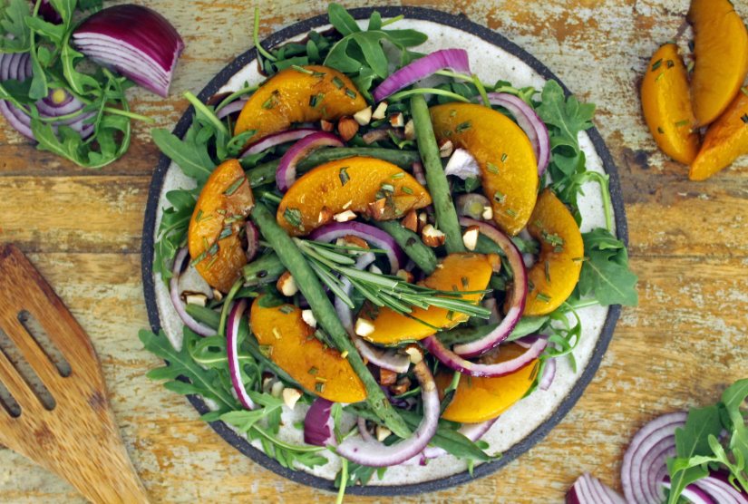 Balsamic and rosemary grilled peach salad Recipe: Veggie