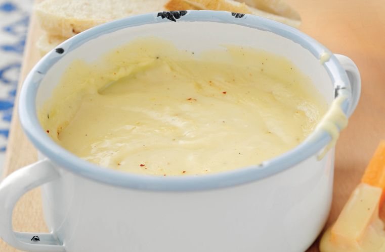 Classic Cheddar Fondue with Root Vegetables Recipe: Veggie Magazine