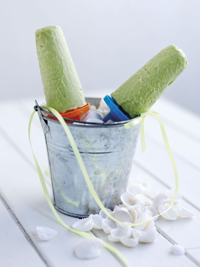 Avocado, Lime and Coconut Milk Ice Lollies