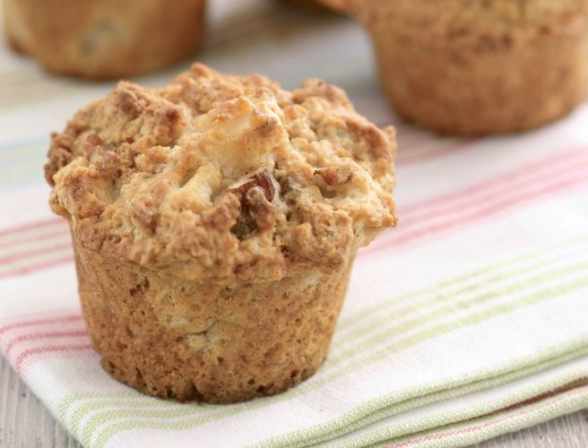 Easy Apple and Walnut Muffins