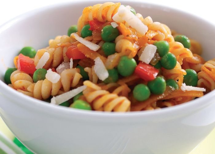 Pea and Tomato Pasta Recipe: Veggie