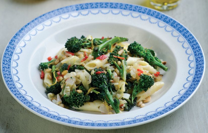 Penne with Purple Sprouting Broccoli Recipe: Veggie
