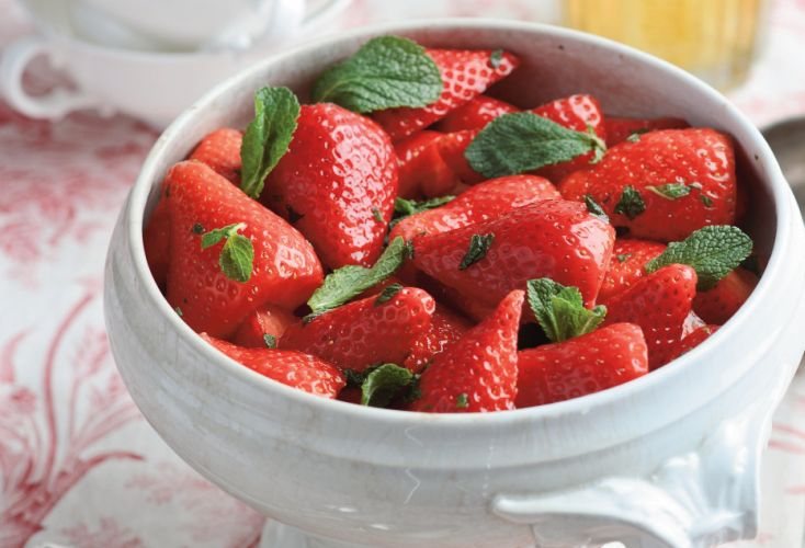 Strawberries Macerated with Apple Juice, Honey & Mint Recipe: Veggie