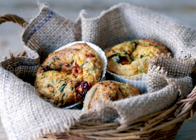 Cheese, Tomato and Courgette Muffins