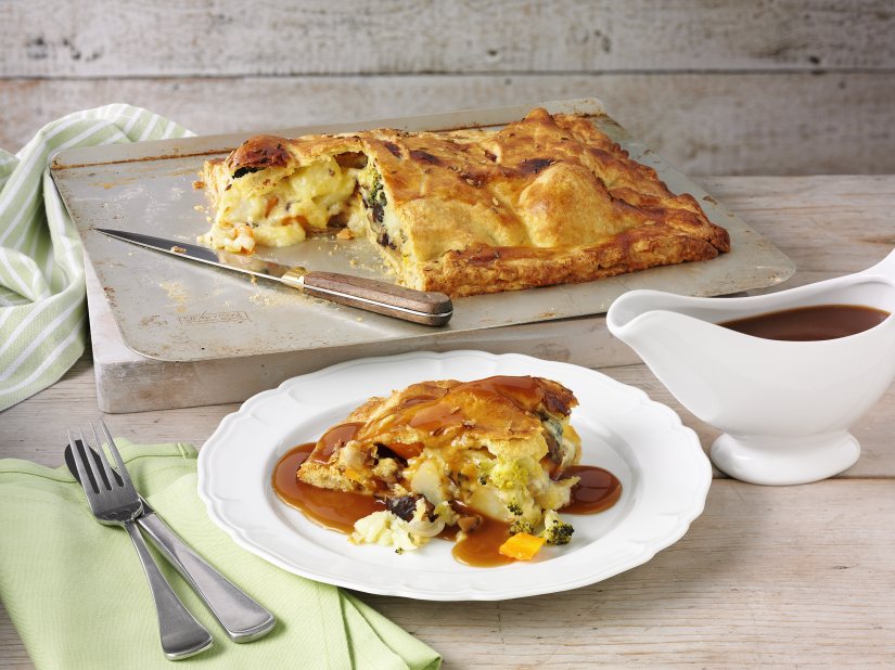 Chestnut and Vegetable Pie Recipe: Veggie Magazine