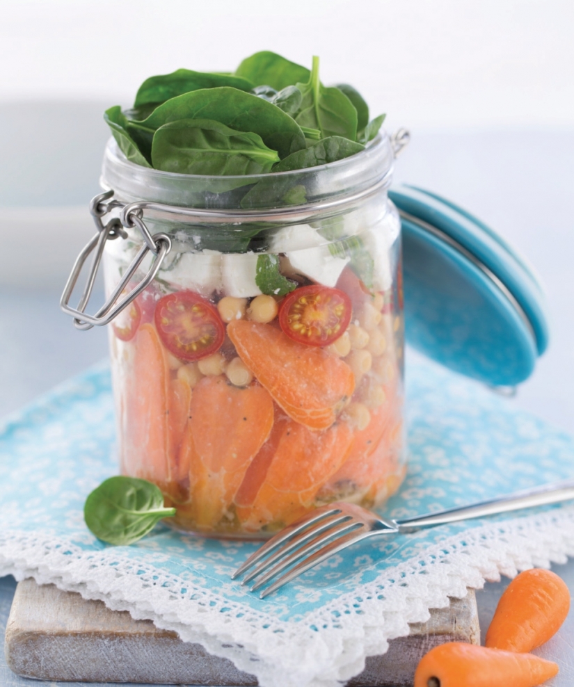 Chantenay Carrot, Chickpea, and Feta Salad in a Jar