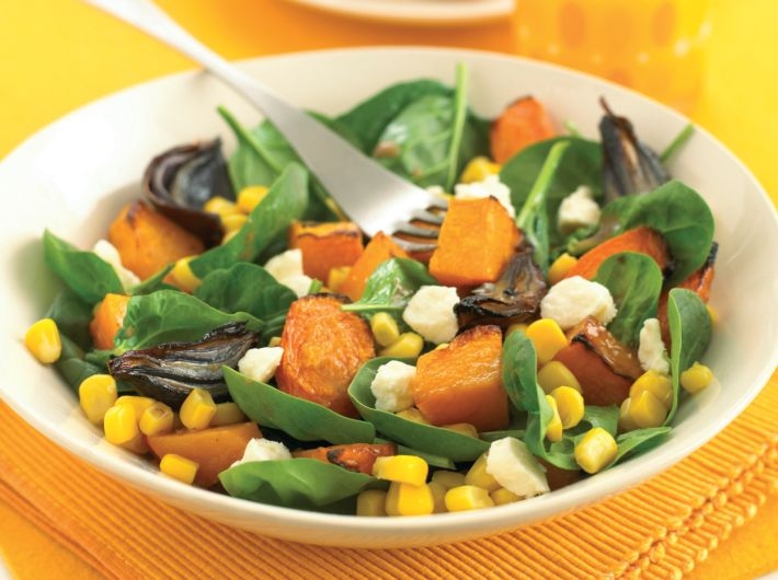 Honeyed Cheshire and Sweetcorn Salad