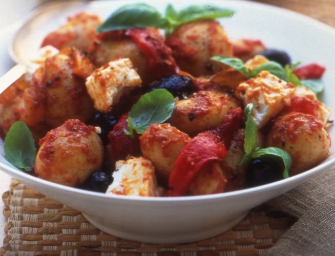 Mediterranean Jersey Royal Salad Recipe: Veggie Magazine