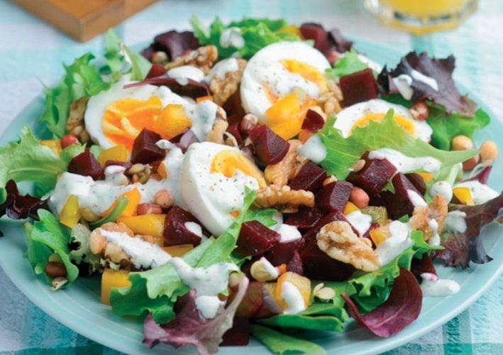 Power Salad with Walnuts, Sprouted Beans and Beetroot